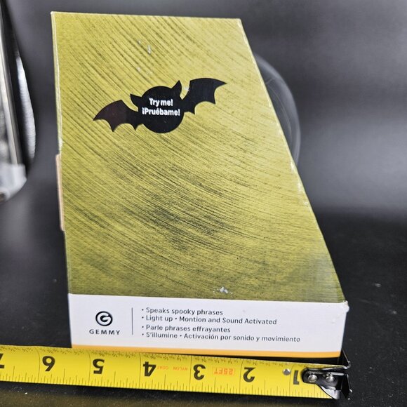 Gemmy Animated Crystal Ball Halloween Skull Eye Motion Sound Light Decor 6 Inch - Picture 14 of 14